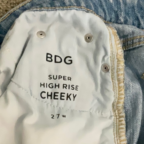 Jean shorts 27w - Picture 3 of 3